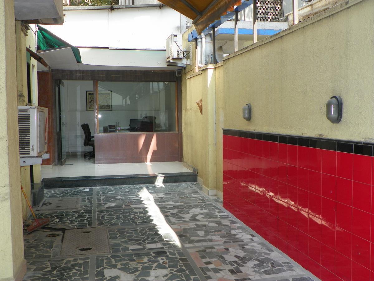 Hotel Rajdeep Poona Buitenkant foto