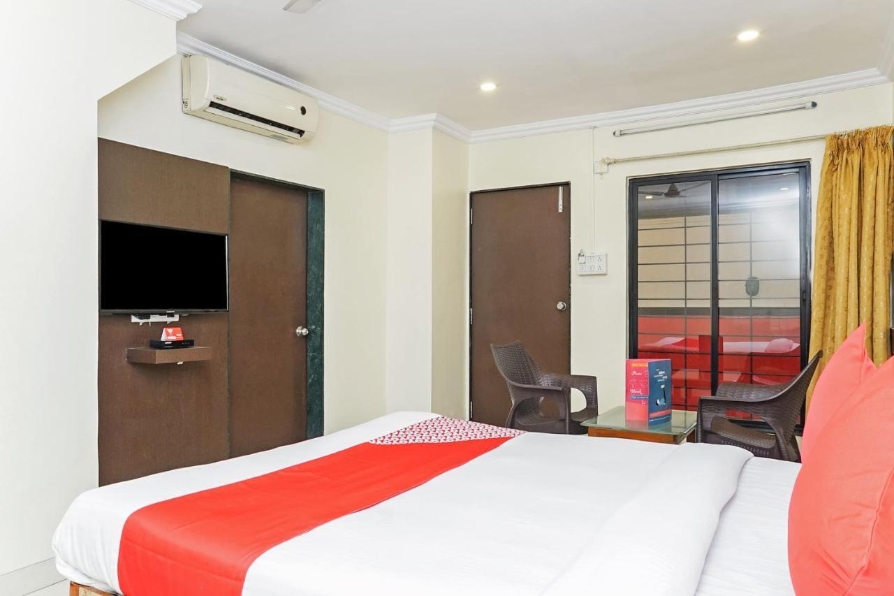 Hotel Rajdeep Poona Buitenkant foto