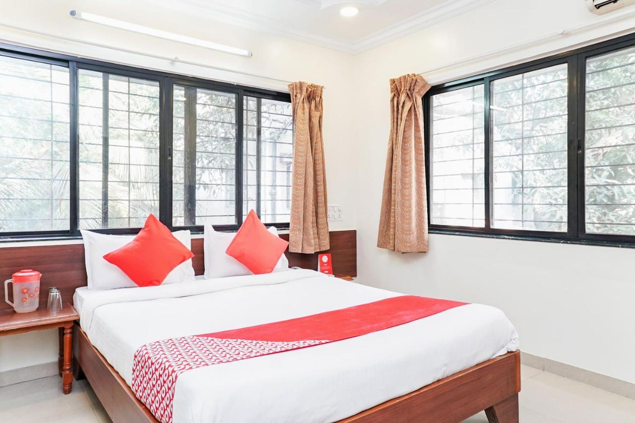 Hotel Rajdeep Poona Buitenkant foto