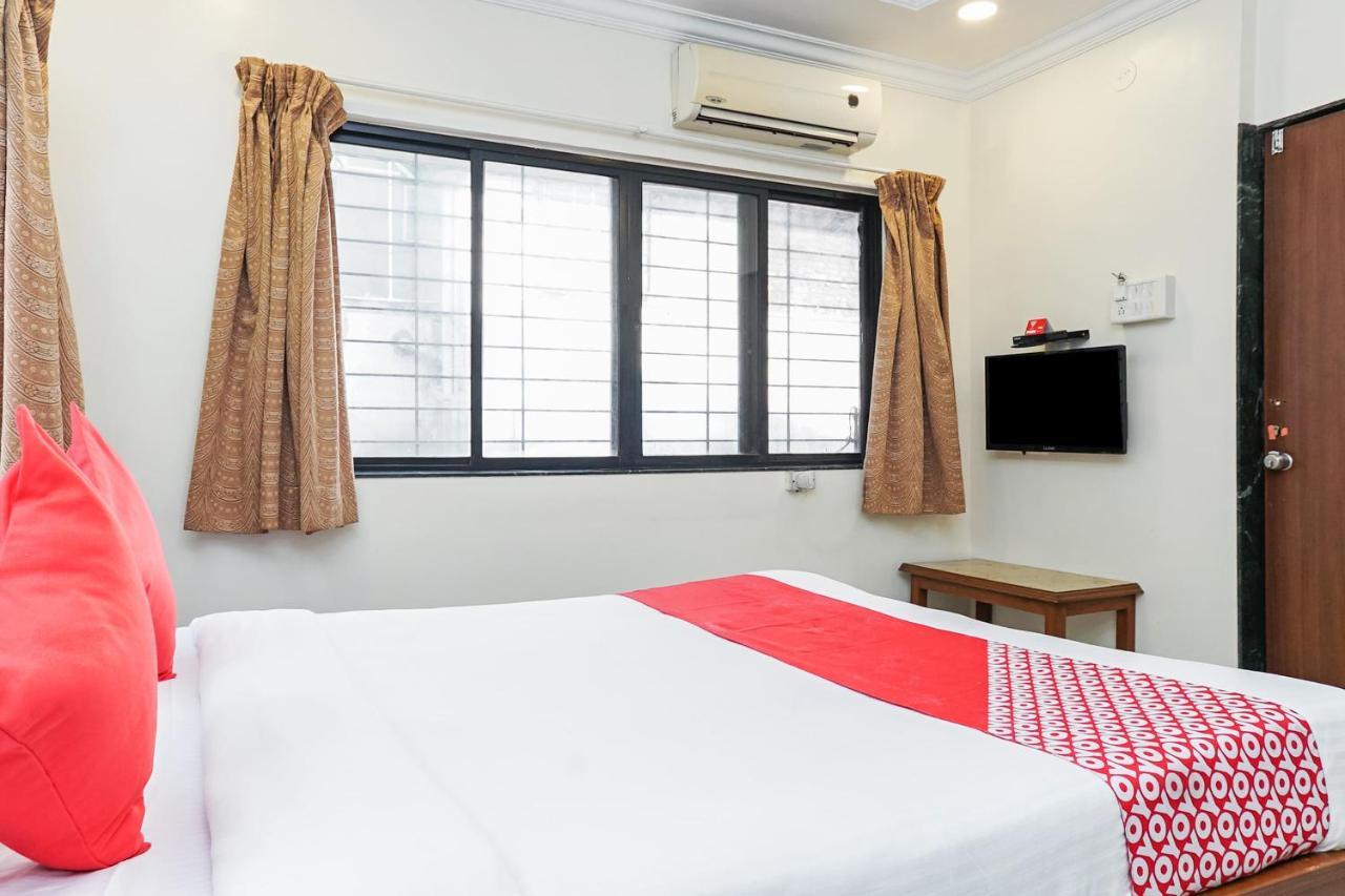 Hotel Rajdeep Poona Buitenkant foto