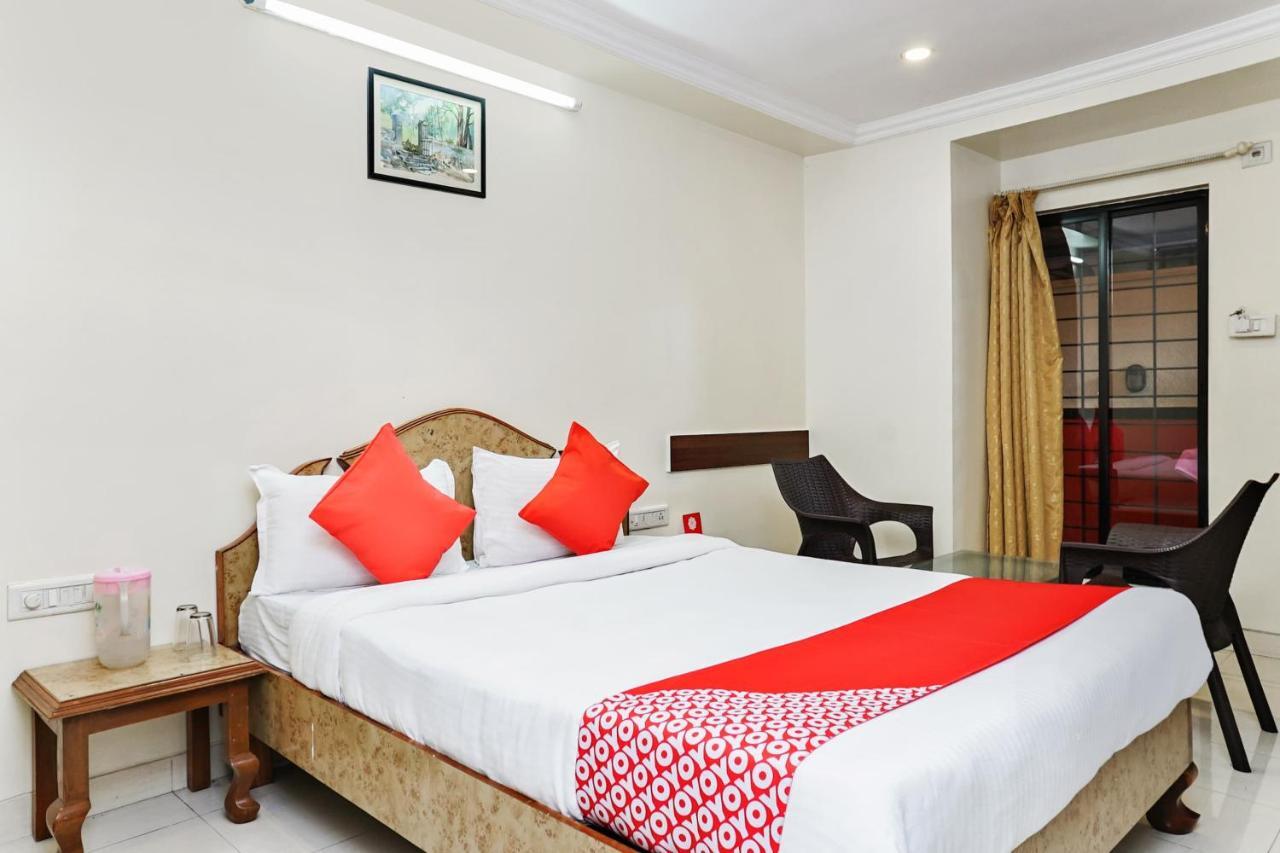 Hotel Rajdeep Poona Buitenkant foto