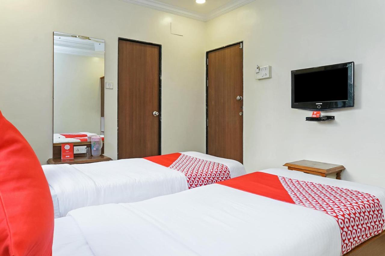 Hotel Rajdeep Poona Buitenkant foto